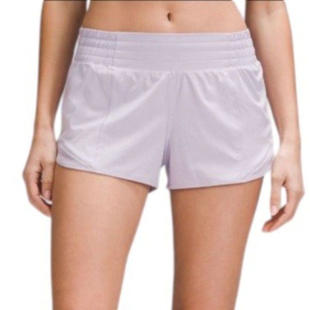 Lululemon Hotty Hot High-Rise Short 2.5" Lilac Ether